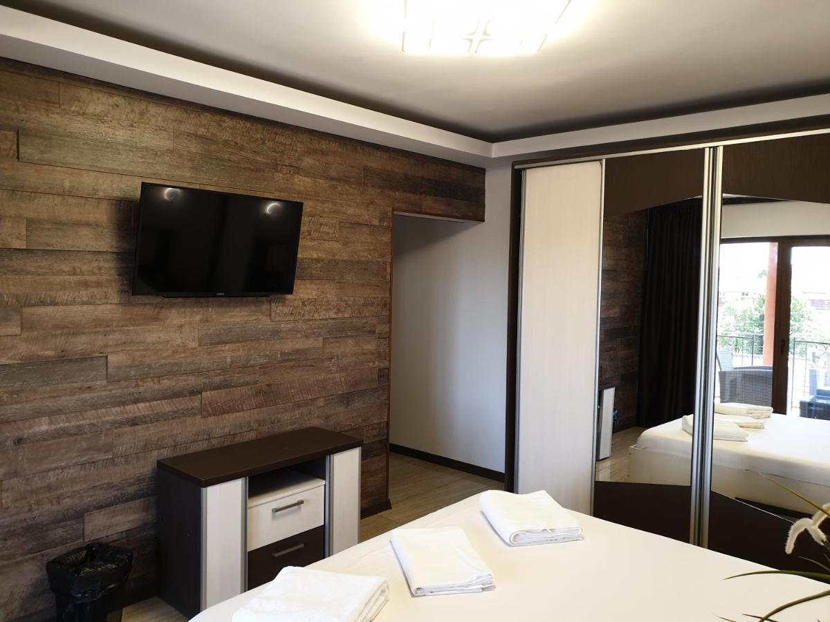 Apartamento casa adrian Două Mai Exterior foto